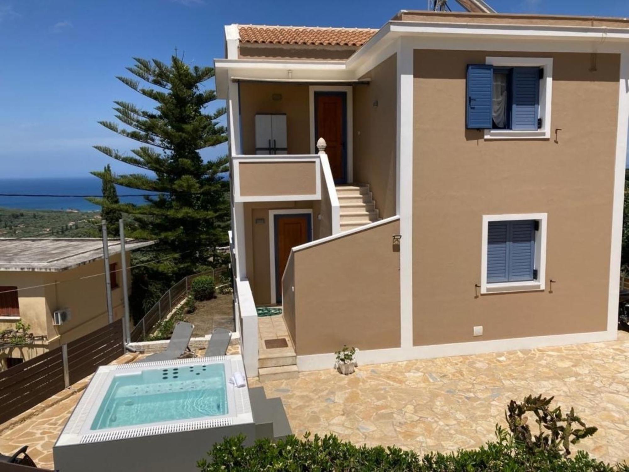 Villa Thea - Τhe View 1St Floor Ano Yerakarion Luaran gambar